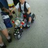 Armand :és a hármomkerekű